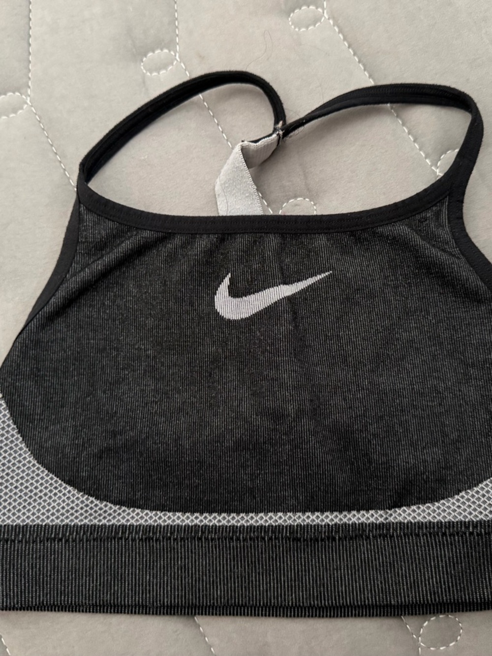 Nike (Size 10/12)